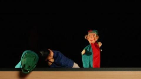 Scene from Germanish Puppet Show